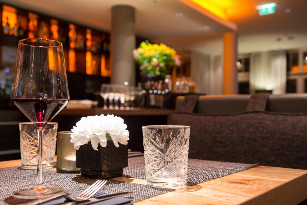 New Berlin Hotel Екстериор снимка