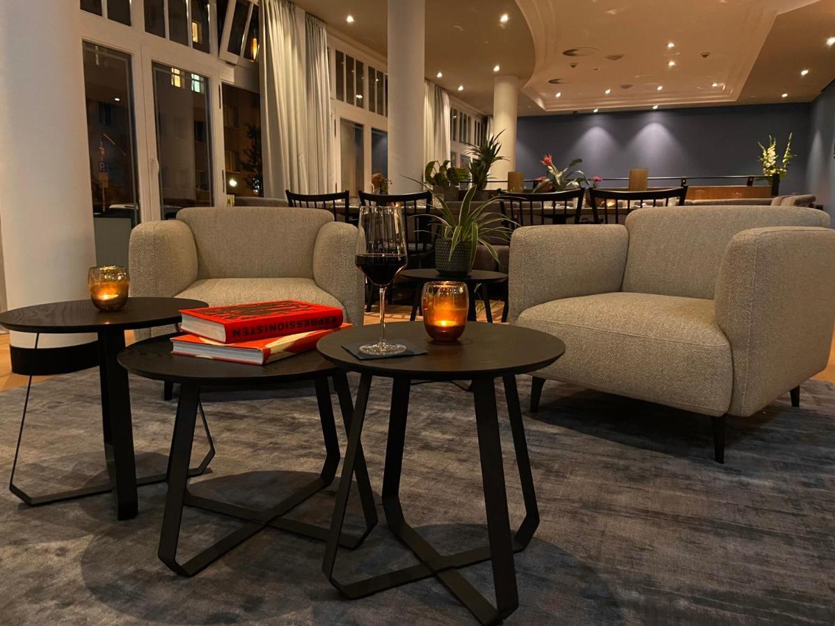 New Berlin Hotel Екстериор снимка
