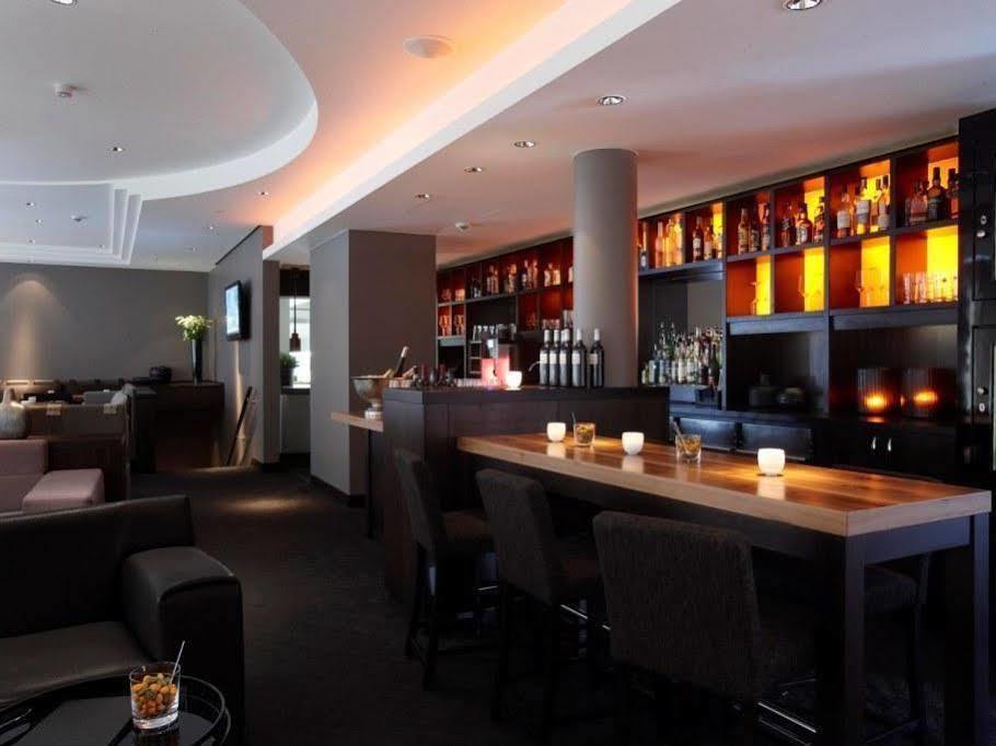 New Berlin Hotel Екстериор снимка